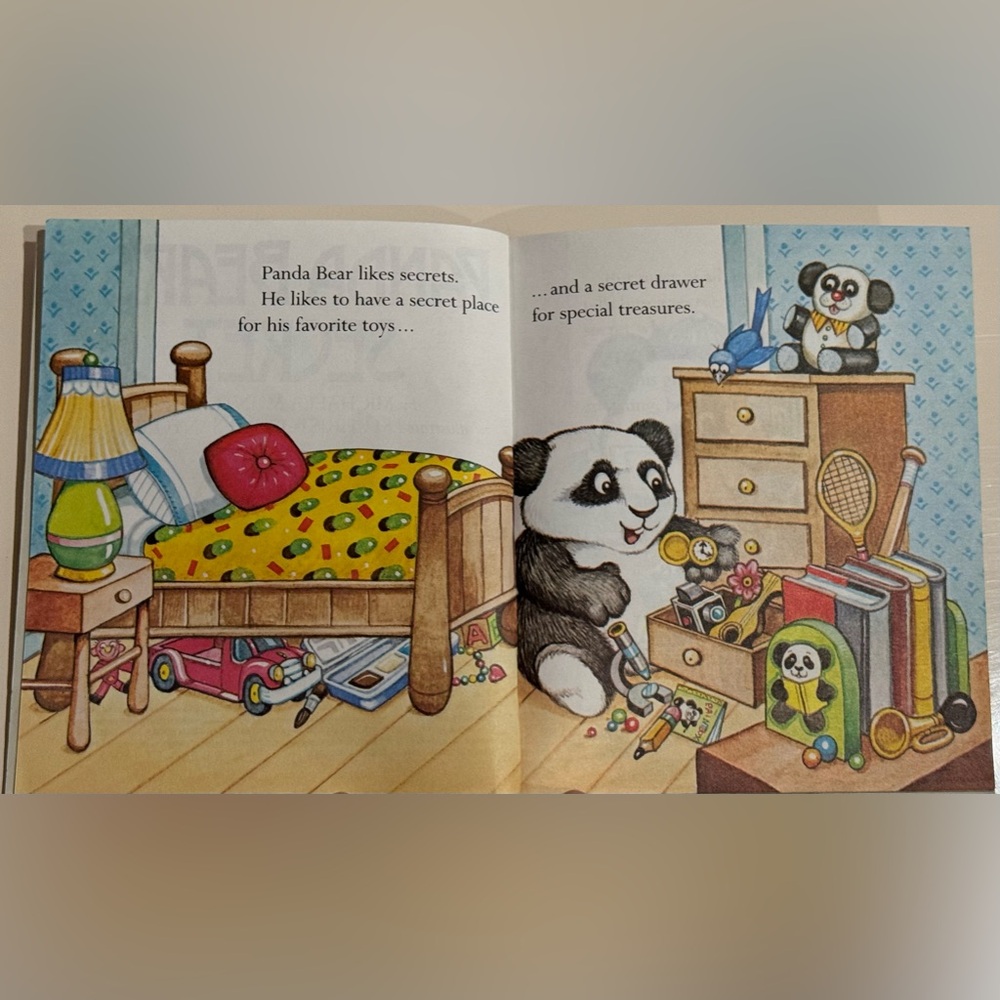 Vintage 1982 Panda Bear's Secret - First Little Golden Book Muntean Santoro - Picture 3 of 16